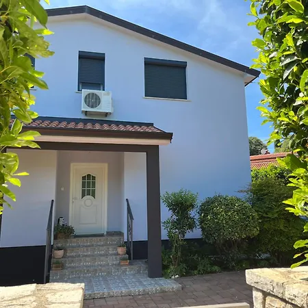 House Gabi Istria Brtonigla